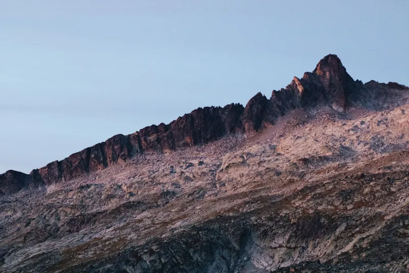Sous vos pieds : ce que les roches des Pyrénées révèlent à ceux qui savent regarder