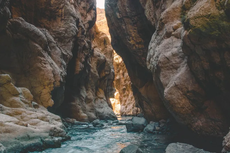 Au fond des gorges pyrénéennes : plongée dans les canyons que personne ne connaît